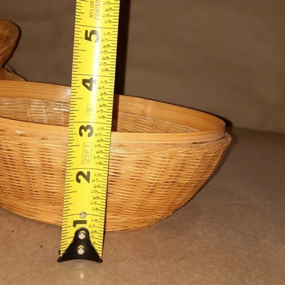 Kiangsi Handicrafts Rabbit Basket With Lid - Picture 10 of 11